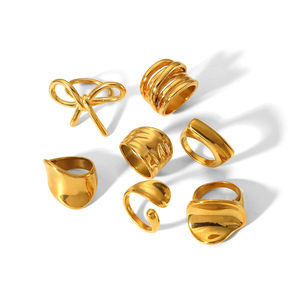 18K Gold-Plated Twisted Band Ring — Stainless Steel