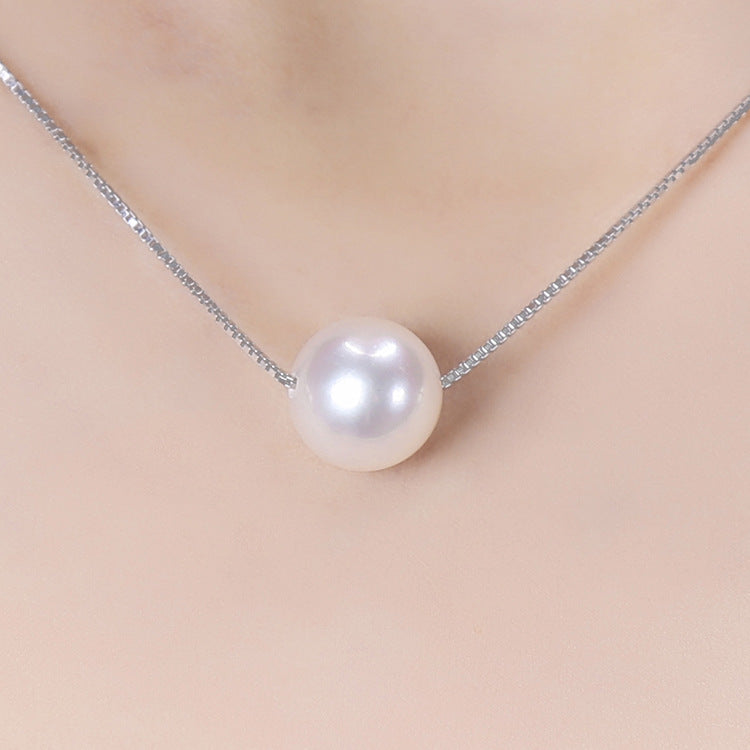 Natural Freshwater Pearl Necklace with S925 Silver Pendant