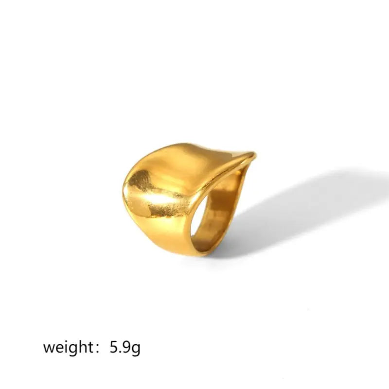 18K Gold-Plated Twisted Band Ring — Stainless Steel